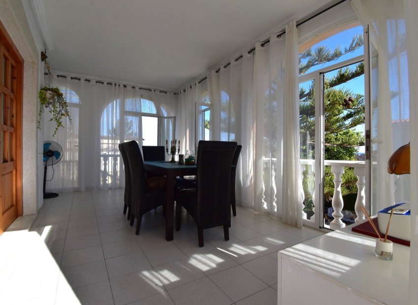 Reventa - Villa - Orihuela Costa - Los Balcones