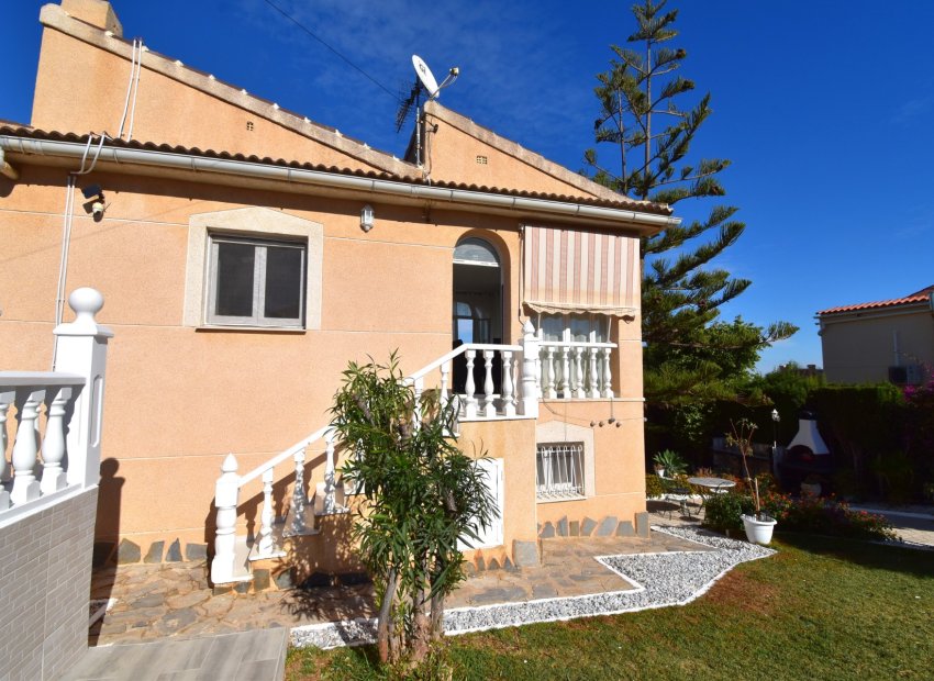 Reventa - Villa - Orihuela Costa - Los Balcones
