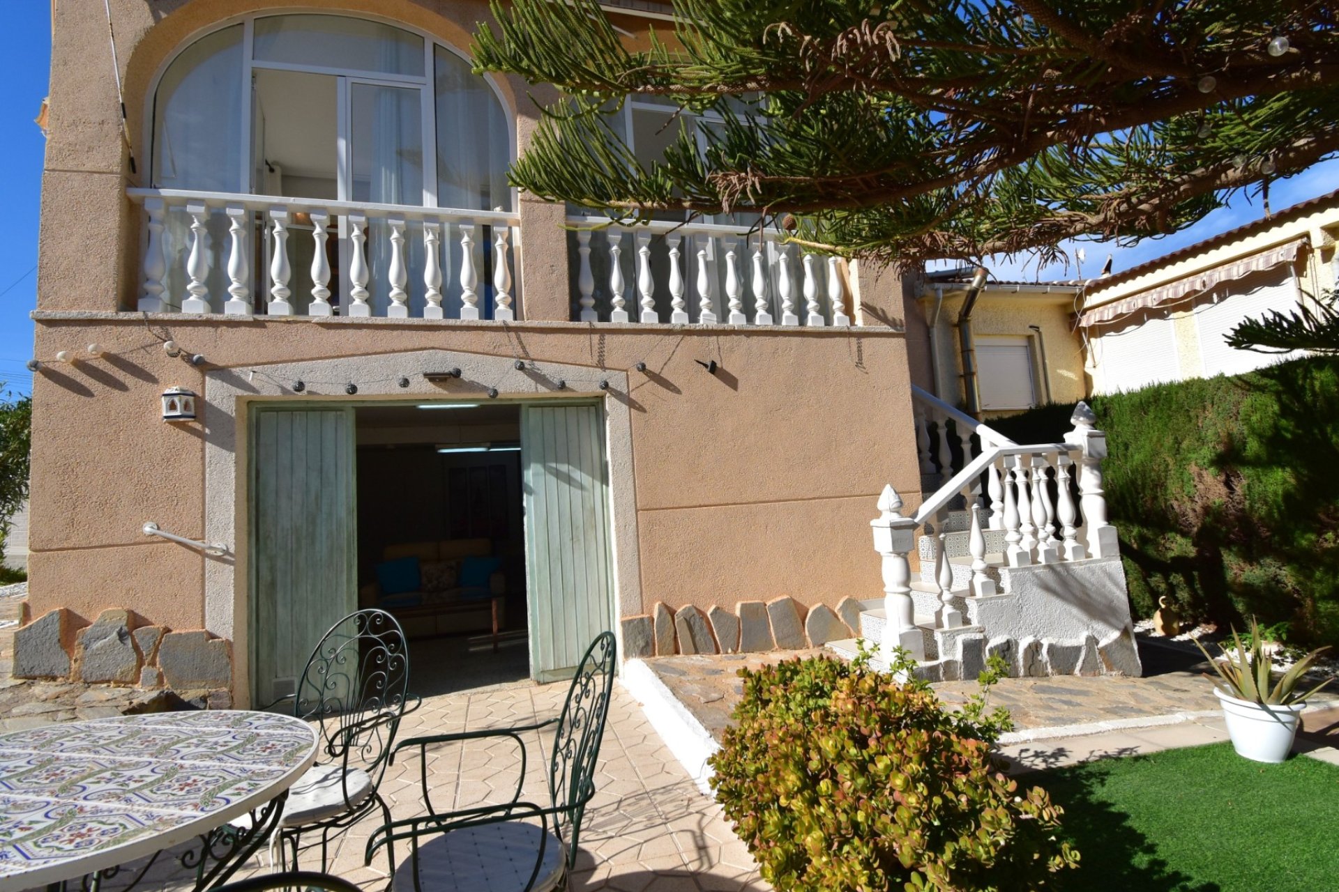 Reventa - Villa - Orihuela Costa - Los Balcones