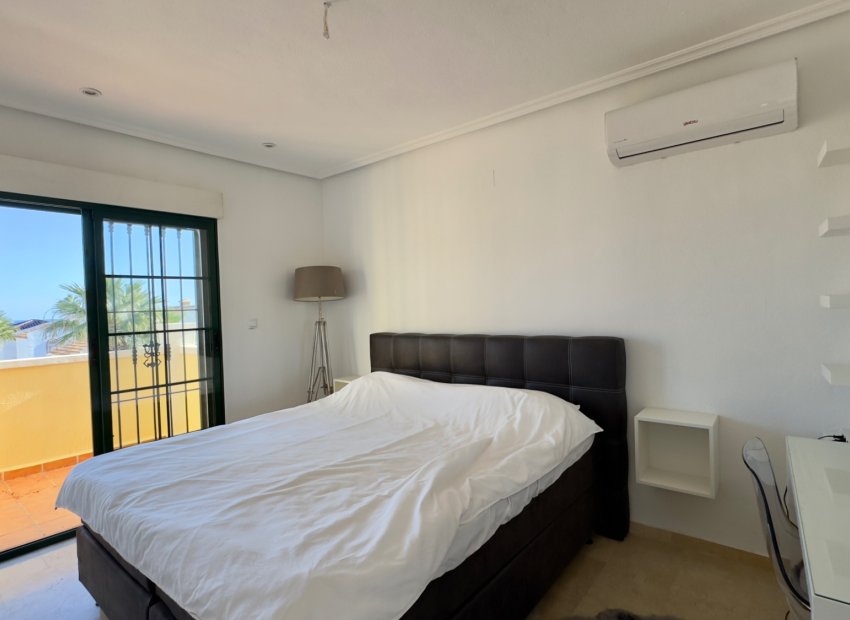 Reventa - Villa * - Orihuela Costa - Los Dolses