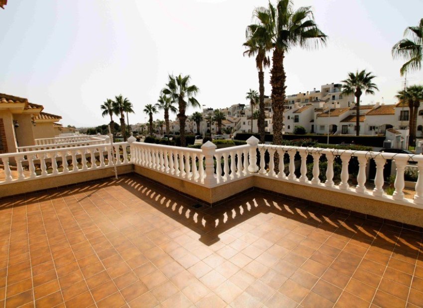 Reventa - Villa - Orihuela Costa - Los Dolses