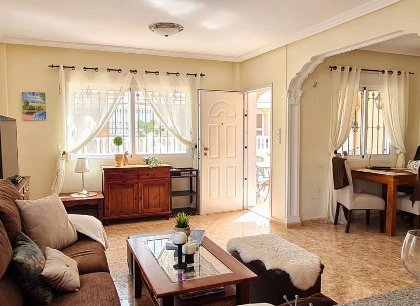 Reventa - Villa - Orihuela Costa - Los Dolses