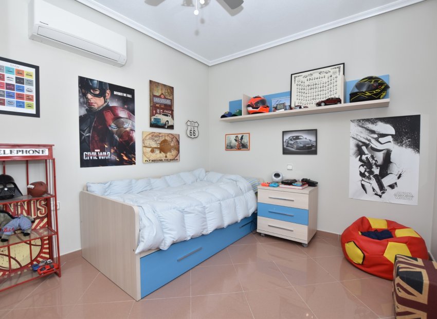 Reventa - Villa - Orihuela Costa - Los Dolses