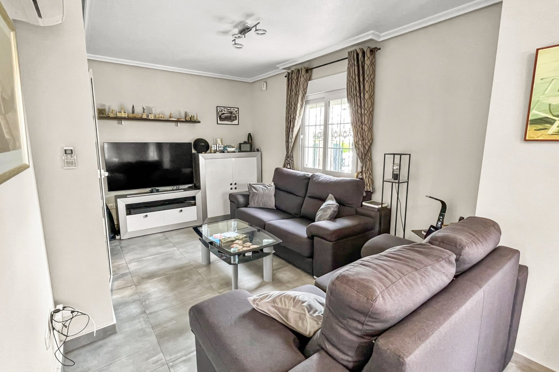 Reventa - Villa - Orihuela Costa - Los Dolses