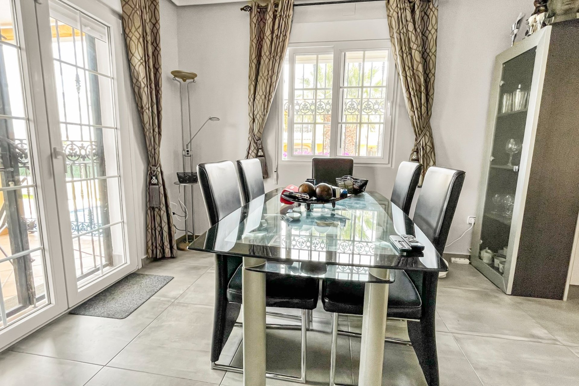 Reventa - Villa - Orihuela Costa - Los Dolses