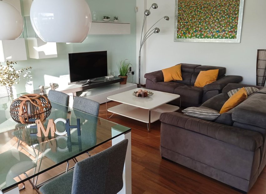 Reventa - Villa - Orihuela Costa - Mil Palmeras