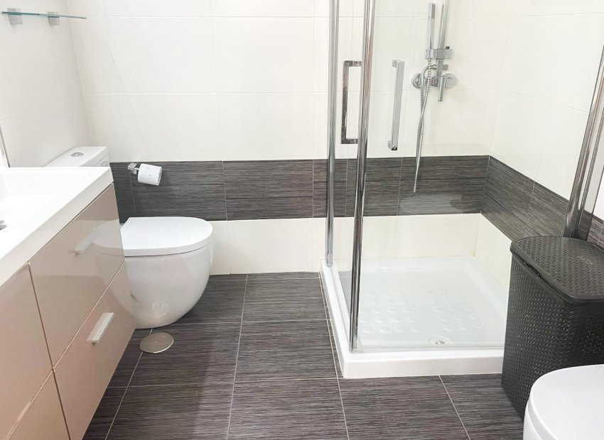 Reventa - Villa - Orihuela Costa - Mil Palmeras