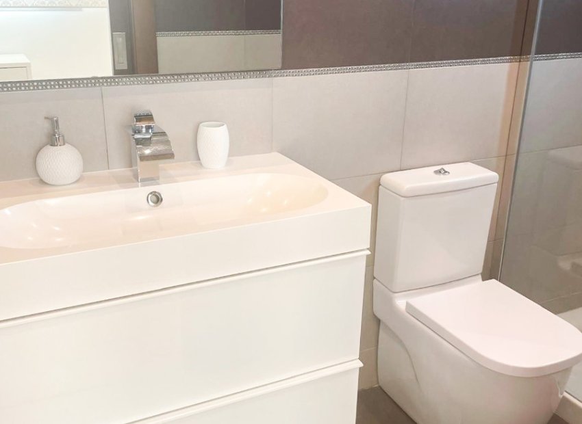 Reventa - Villa - Orihuela Costa - Mil Palmeras