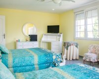 Reventa - Villa - Orihuela Costa - MUY CERCA DE LA PLAYA