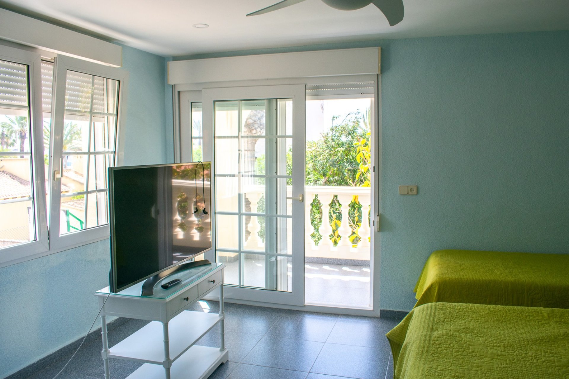 Reventa - Villa - Orihuela Costa - MUY CERCA DE LA PLAYA