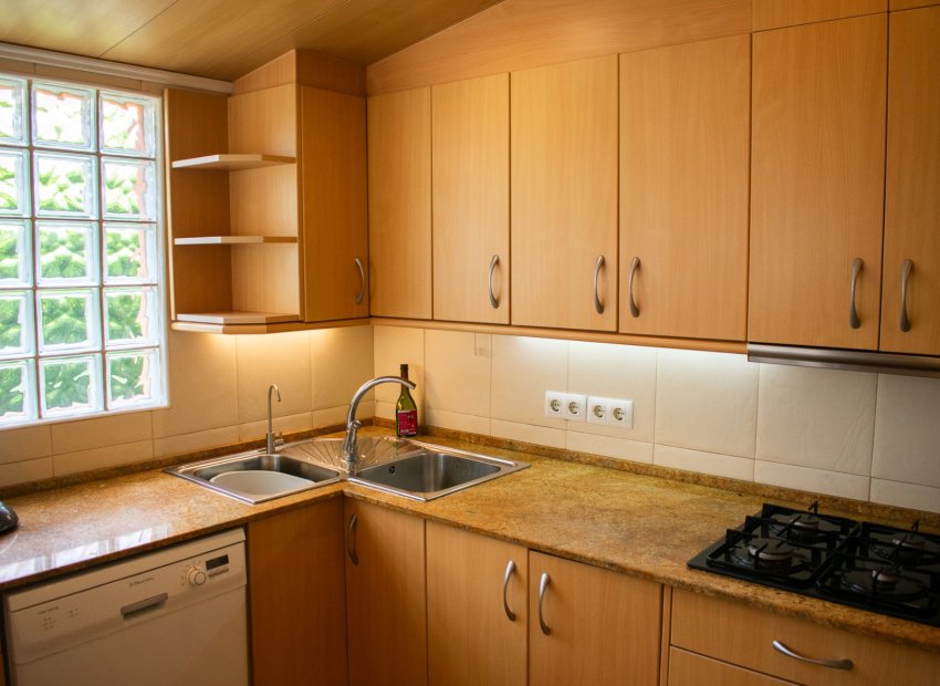 Reventa - Villa - Orihuela Costa - MUY CERCA DE LA PLAYA