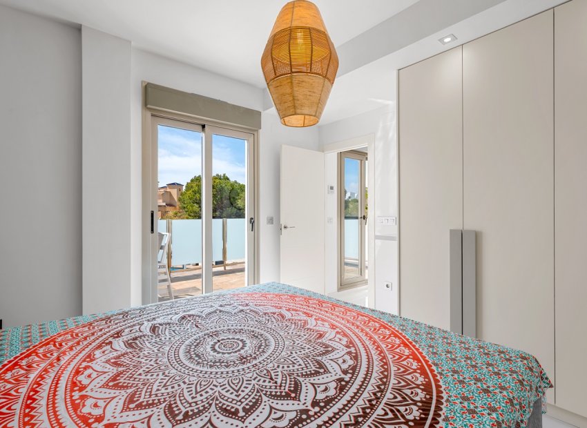 Reventa - Villa - Orihuela Costa - Pau 8*