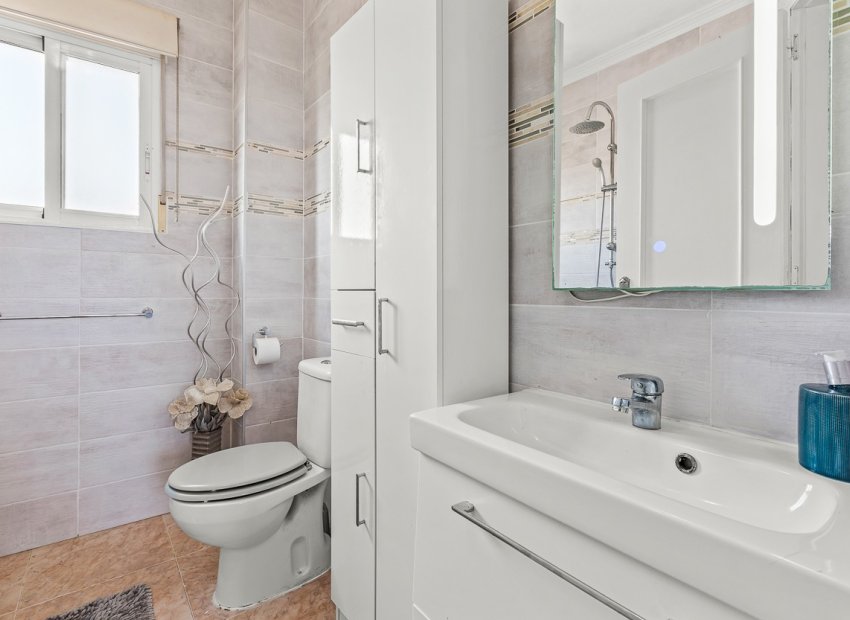 Reventa - Villa - Orihuela Costa - Playa Flamenca