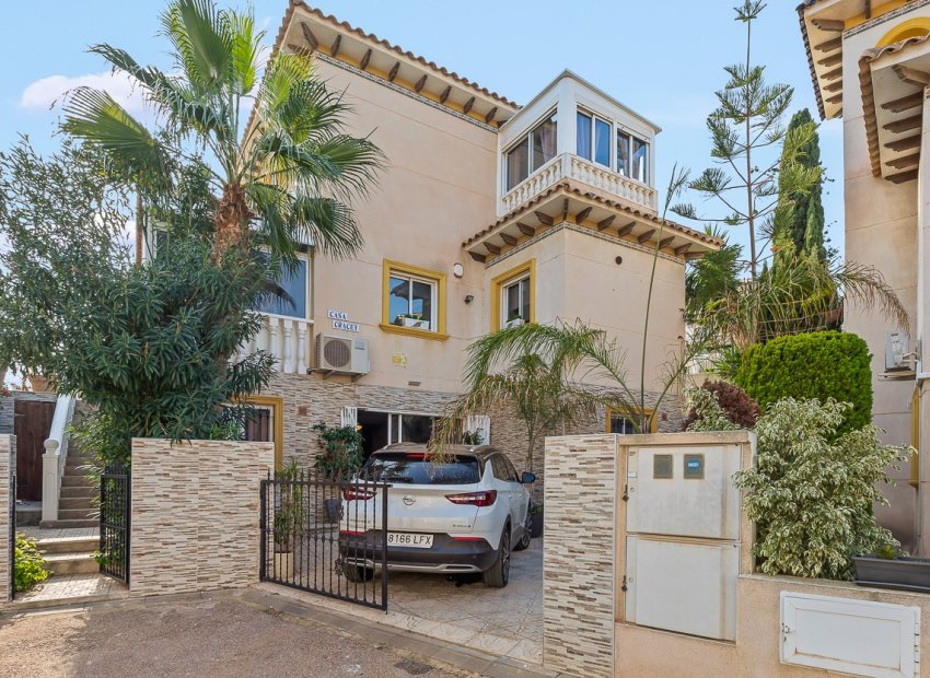 Reventa - Villa - Orihuela Costa - Playa Flamenca