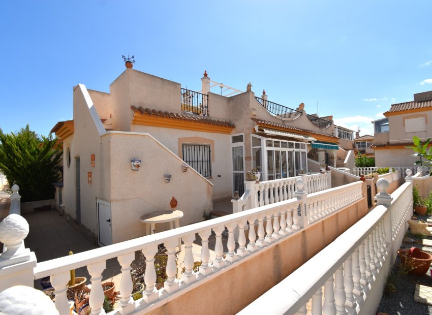 Reventa - Villa - Orihuela Costa - Playa Flamenca