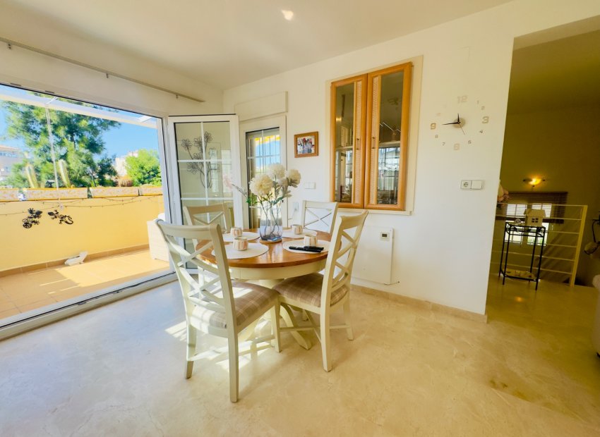 Reventa - Villa - Orihuela Costa - Playa Flamenca