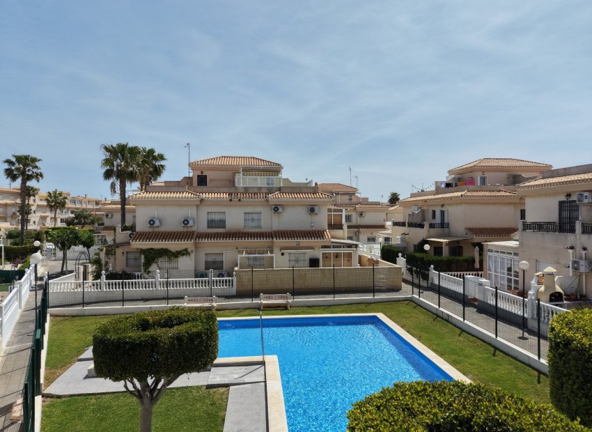 Reventa - Villa - Orihuela Costa - Playa Flamenca