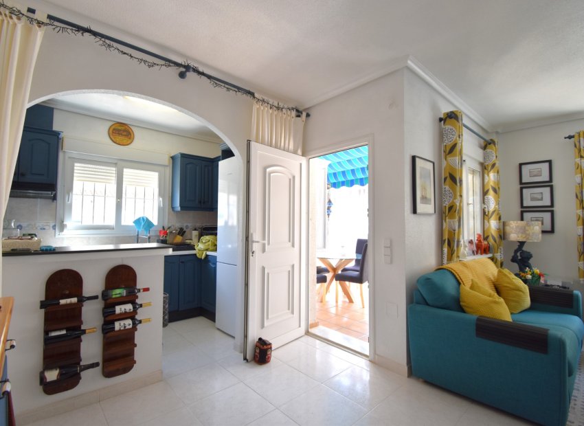 Reventa - Villa - Orihuela Costa - Playa Flamenca