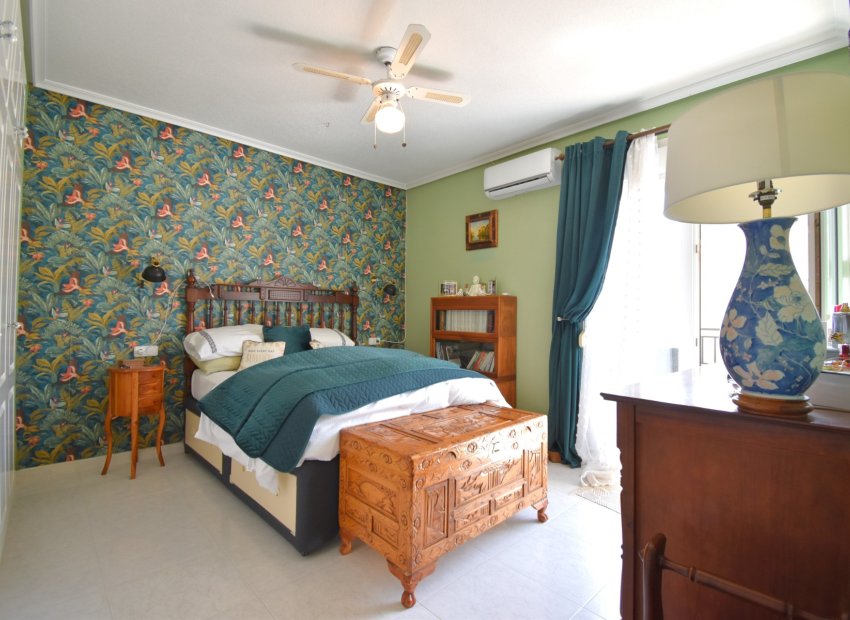 Reventa - Villa - Orihuela Costa - Playa Flamenca