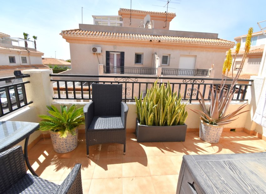 Reventa - Villa - Orihuela Costa - Playa Flamenca
