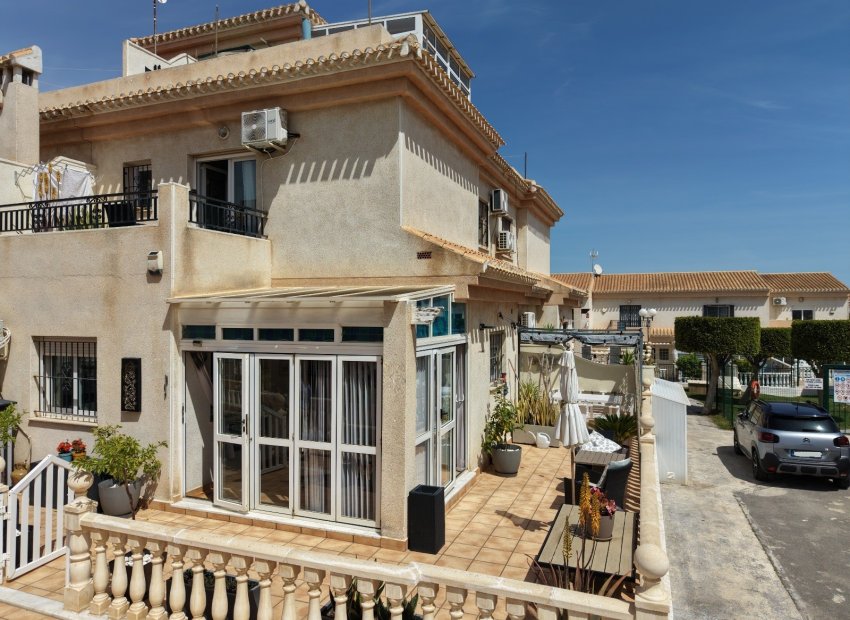 Reventa - Villa - Orihuela Costa - Playa Flamenca