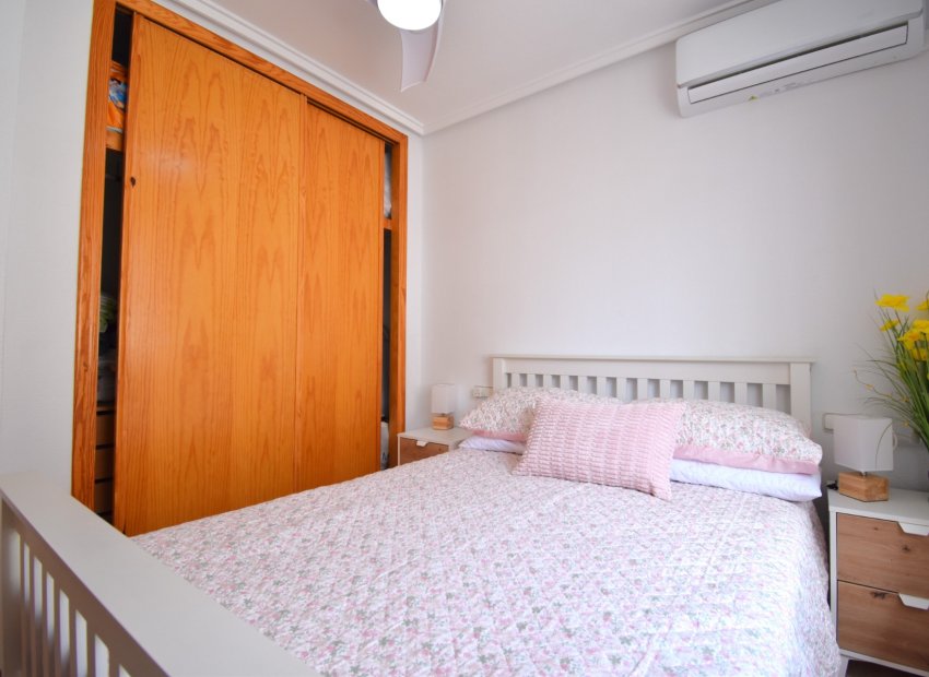Reventa - Villa - Orihuela Costa - Playa Flamenca
