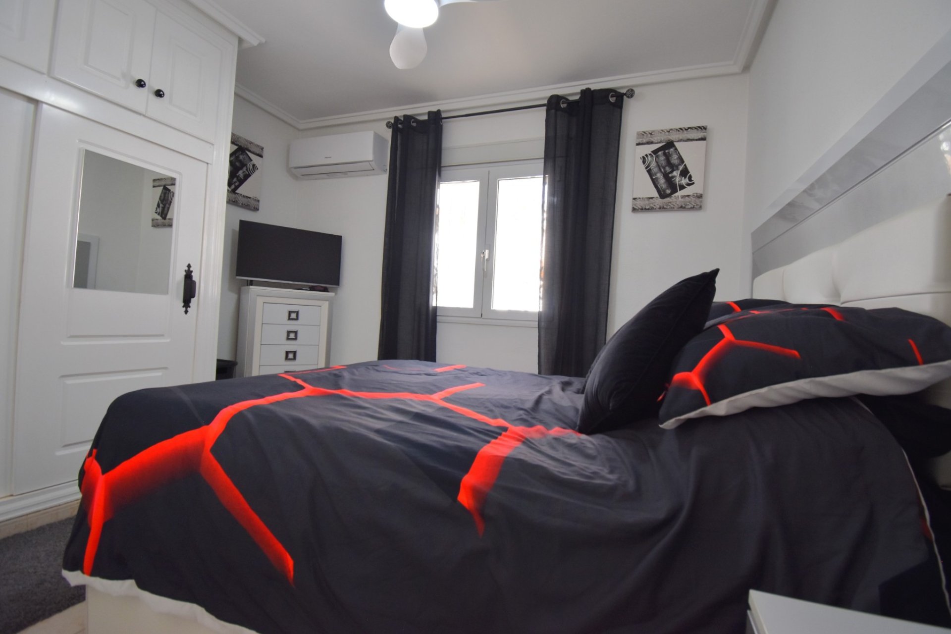 Reventa - Villa - Orihuela Costa - Playa Flamenca