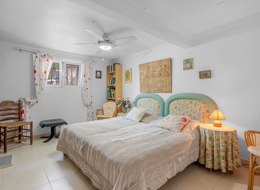 Reventa - Villa - Orihuela Costa - Punta Prima