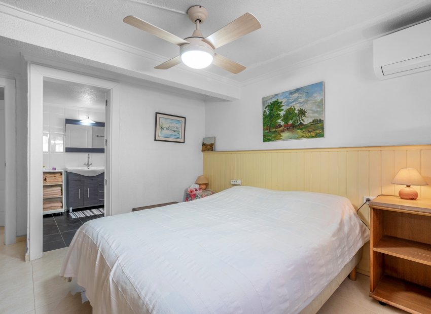 Reventa - Villa - Orihuela Costa - Punta Prima