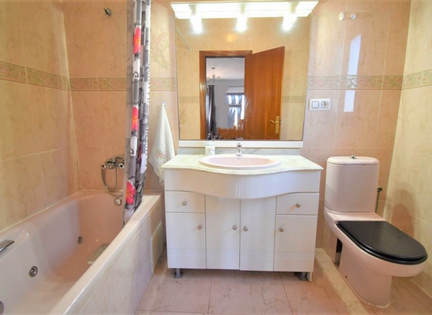 Reventa - Villa - Orihuela Costa - Villamartín