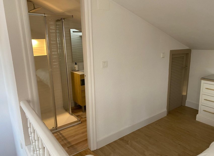 Reventa - Villa - Orihuela Costa - Villamartín