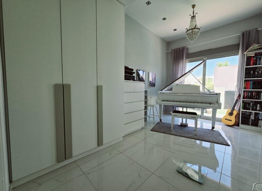 Reventa - Villa - Orihuela Costa - Villamartín