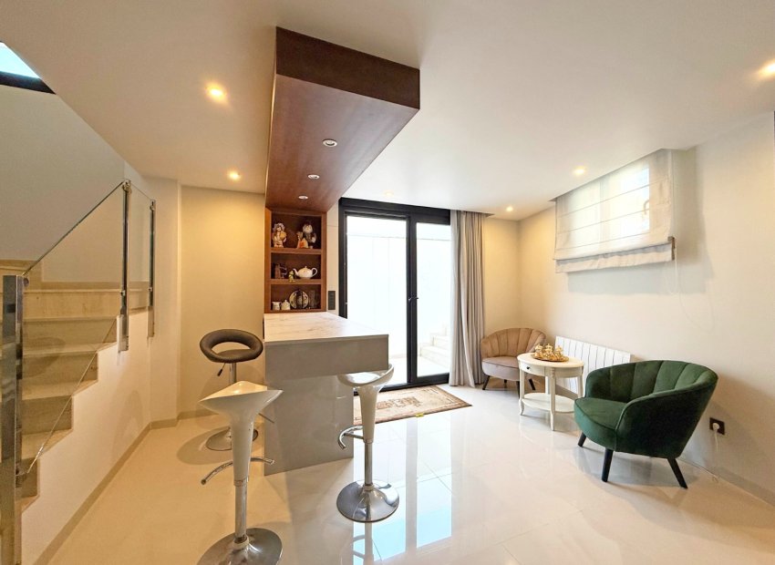 Reventa - Villa - Orihuela Costa - Villamartín