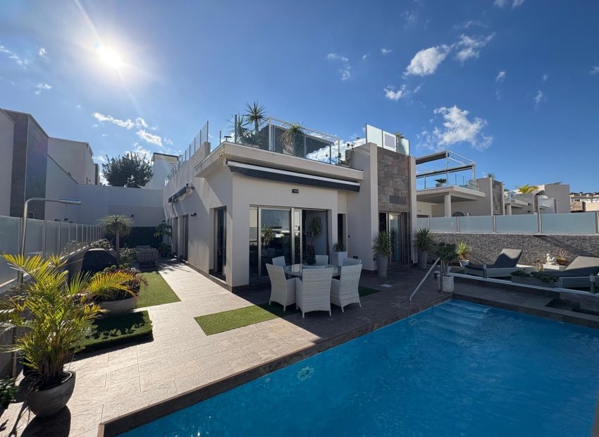Reventa - Villa - Orihuela Costa - Villamartín
