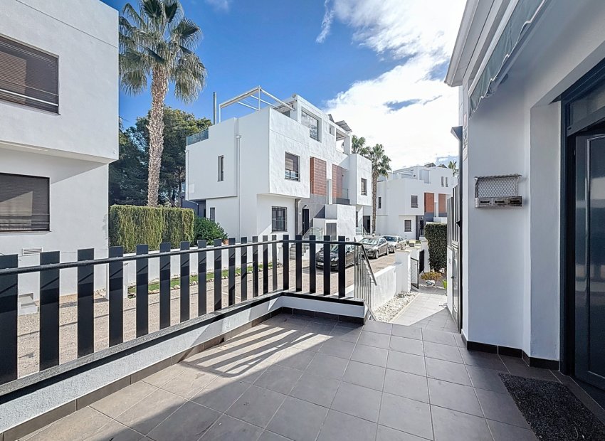 Reventa - Villa - Orihuela Costa - Villamartín