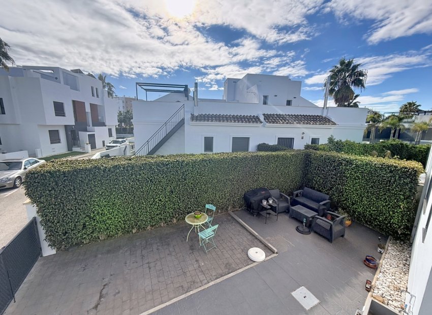 Reventa - Villa - Orihuela Costa - Villamartín