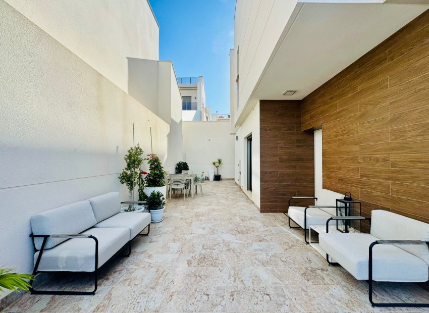 Reventa - Villa - Orihuela Costa - Villamartín