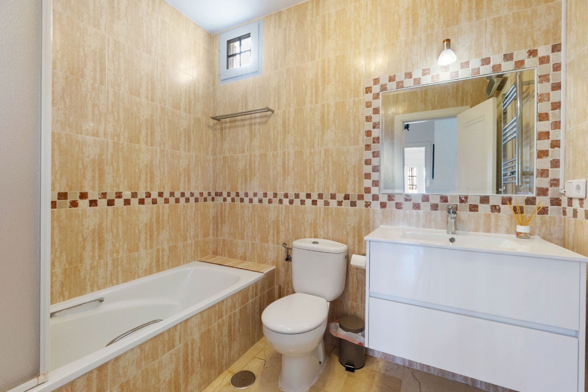 Reventa - Villa - Orihuela Costa - Villamartín