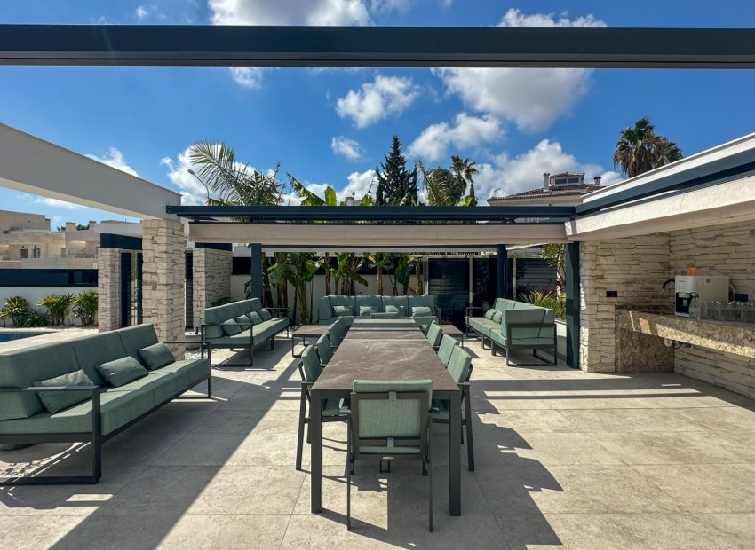 Reventa - Villa - Orihuela Costa - Villamartín