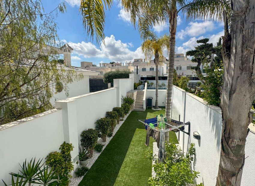 Reventa - Villa - Orihuela Costa - Villamartín