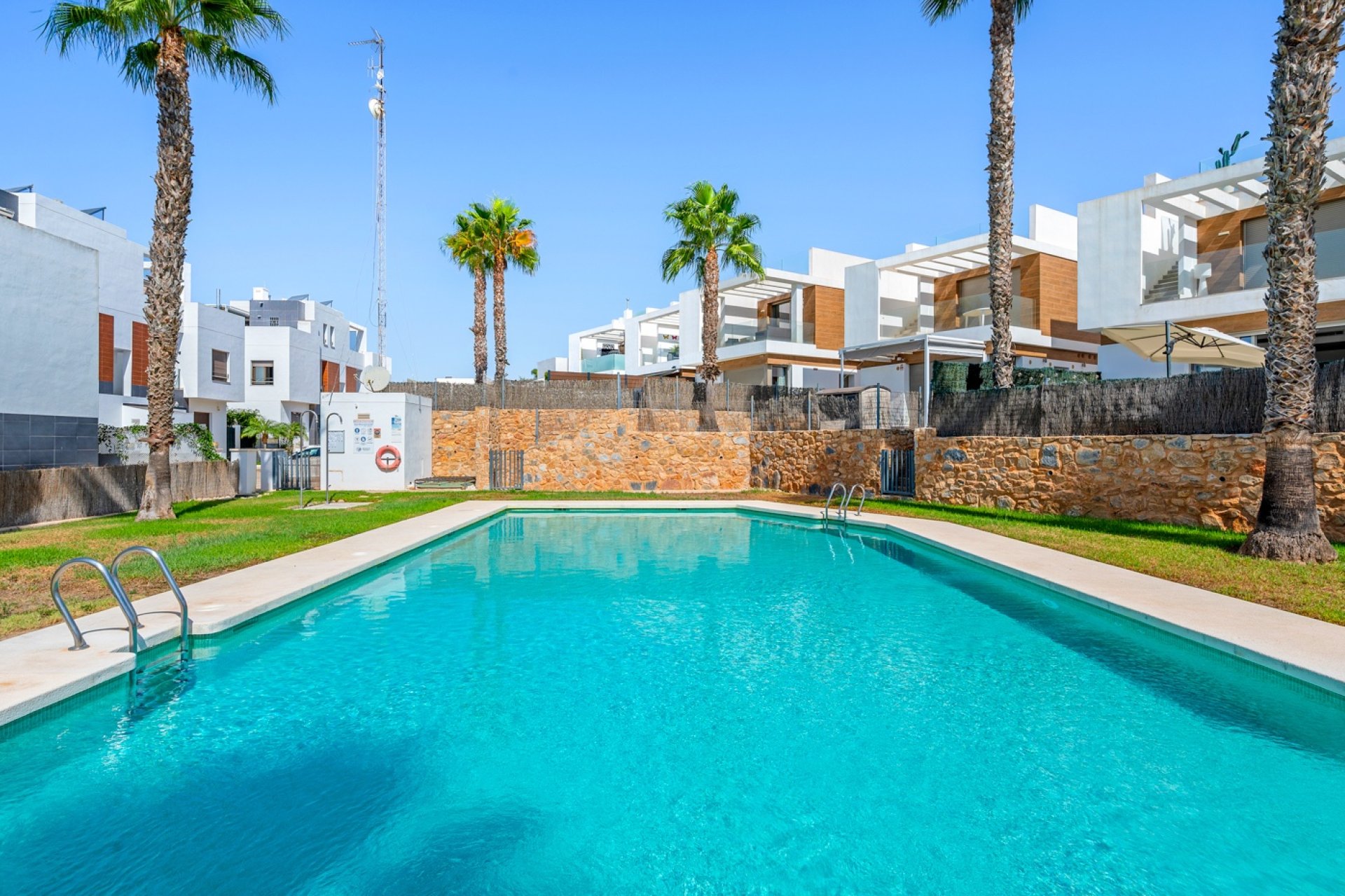 Reventa - Villa - Orihuela Costa - Villamartín
