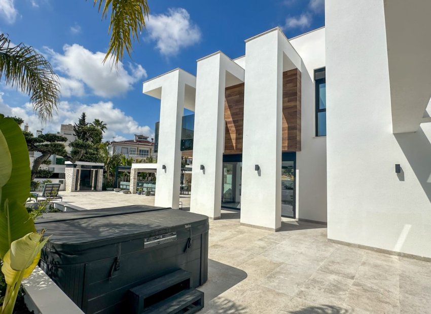 Reventa - Villa - Orihuela Costa - Villamartín