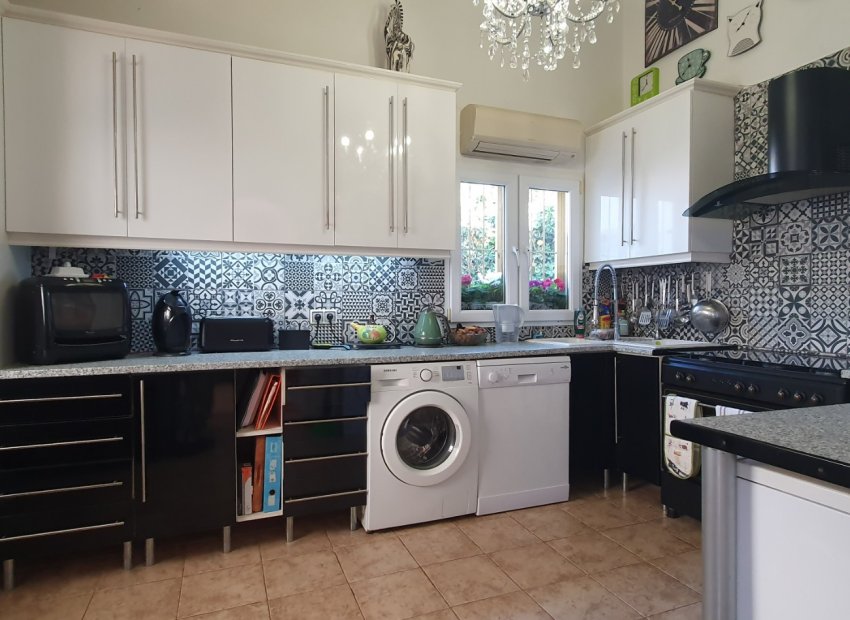 Reventa - Villa - Orihuela - La Florida