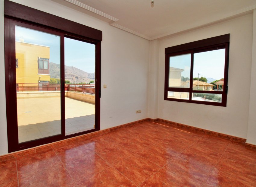 Reventa - Villa - Orihuela - Los Desamparados