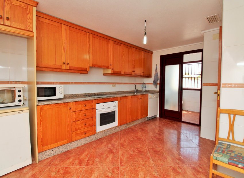 Reventa - Villa - Orihuela - Los Desamparados