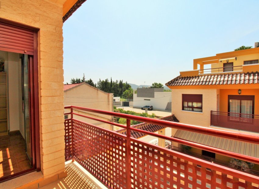 Reventa - Villa - Orihuela - Los Desamparados