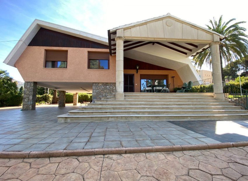 Reventa - Villa - Petrer