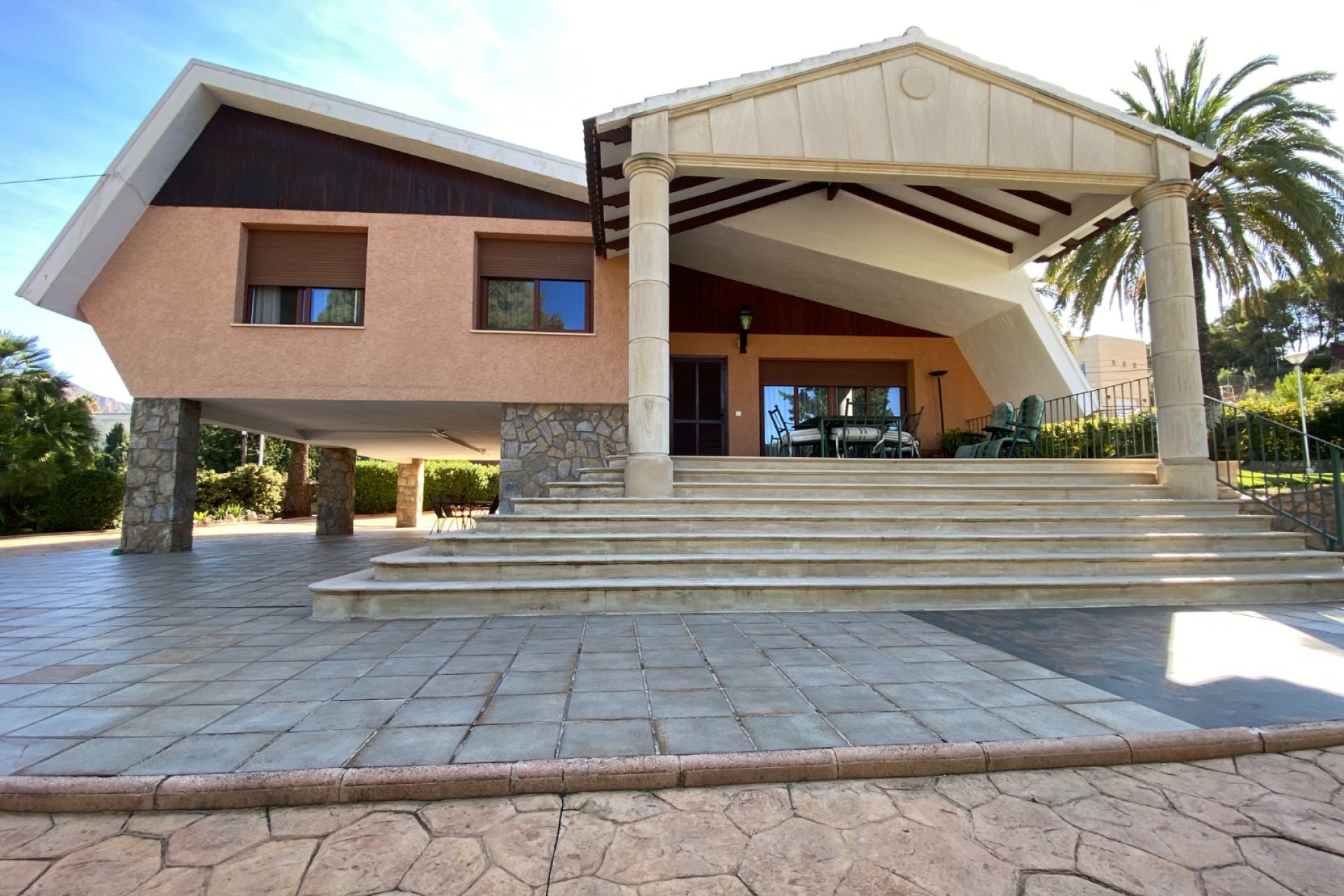 Reventa - Villa - Petrer