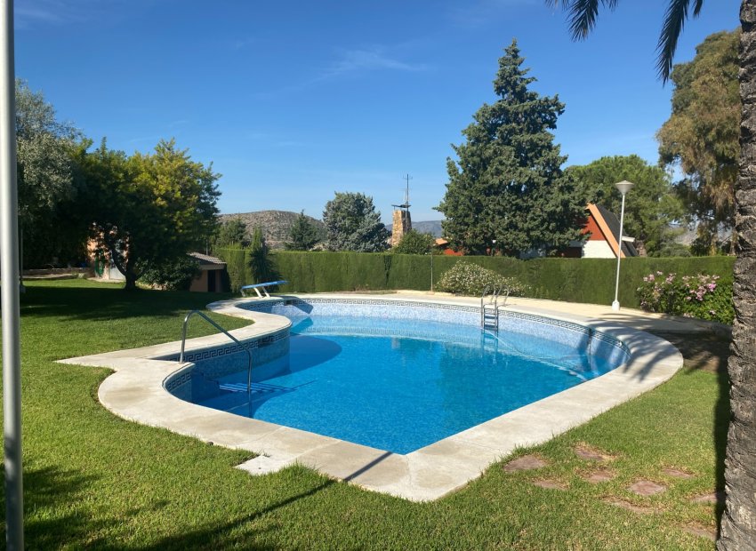 Reventa - Villa - Petrer