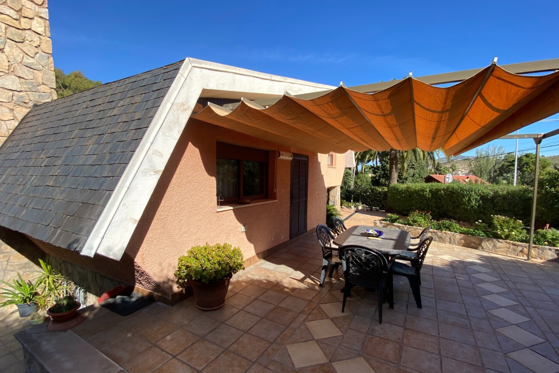 Reventa - Villa - Petrer